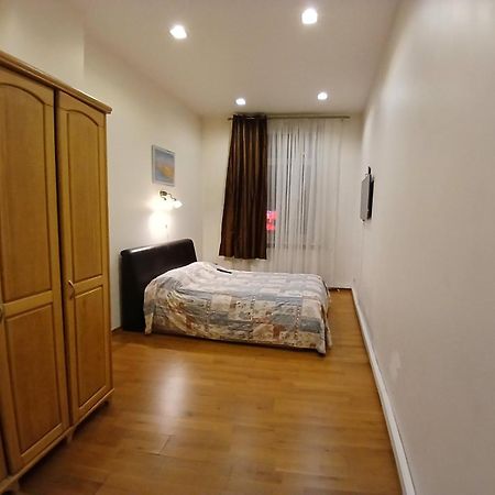 Appartement Donelaicio 42 à Kaunas Extérieur photo